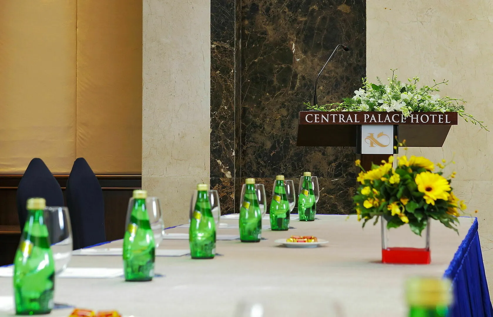 Central Palace Hotel Ho Či Minovo Město