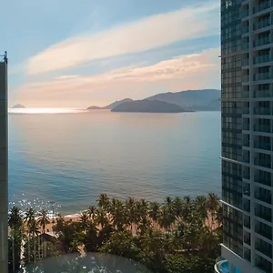 Aaron 3* Nha Trang